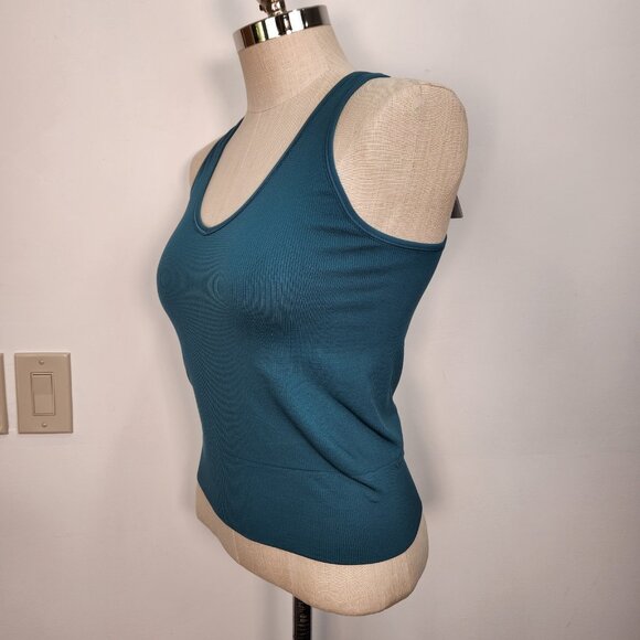 Athleta NWT Aurora Tank M Teal Blue Fitted Ribbed Seamless Activewear Breathable - Picture 2 of 11
